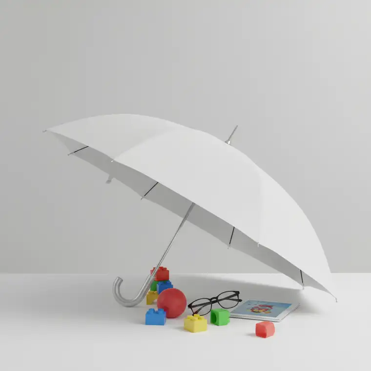 Rodzic z dzieckiem omawiający polisę OC w życiu prywatnym w kontekście szkód wyrządzonych w szkole